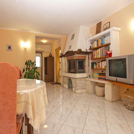 Apartments Vodnjanka 1656 Ngoại thất bức ảnh