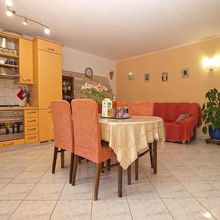 Apartments Vodnjanka 1656 Ngoại thất bức ảnh