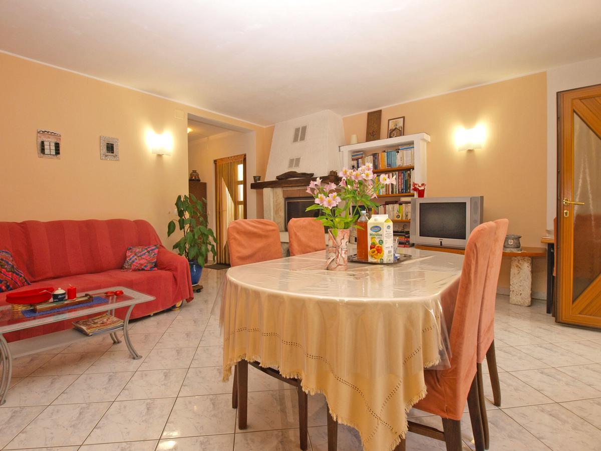 Apartments Vodnjanka 1656 Ngoại thất bức ảnh